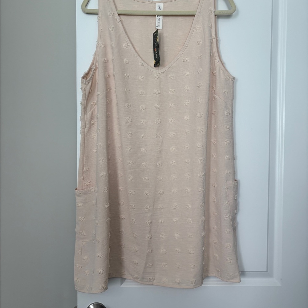 Blooming Jelly - NWT Size XL Women's Cream Swim Coverup Dress - Picture 1 of 3